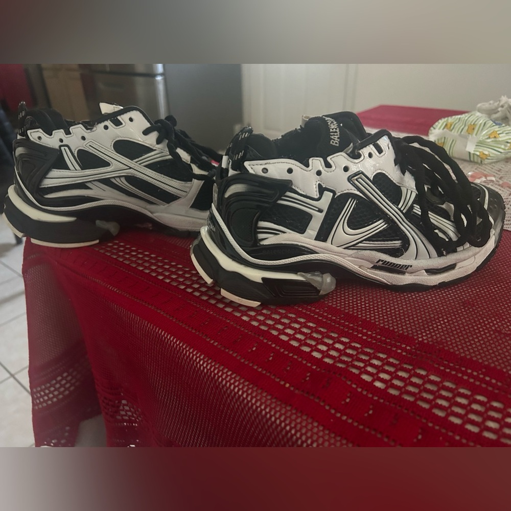 Balenciaga Runner Shoes